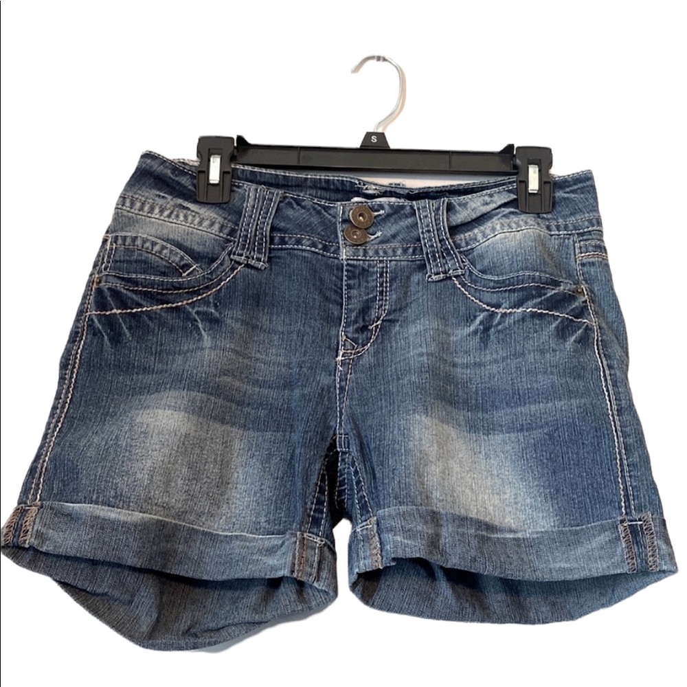 Retro Bongo Cuffed Jean Embellished Shorts